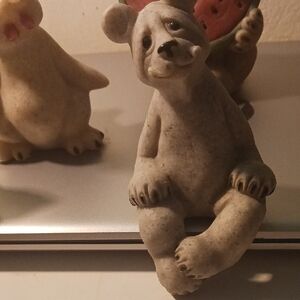 Seven Pieces Collectible Miniature Figurines All The Same Company